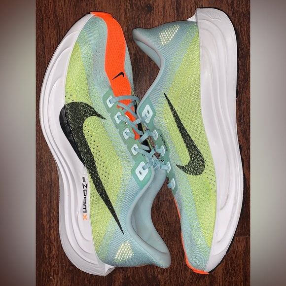 Nike Pegasus plus running shoe - Picture 1 of 14